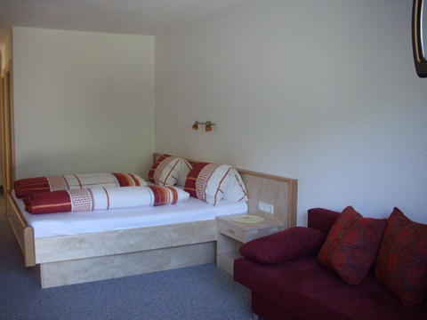 Ferienwohnung Zimmer Bett
